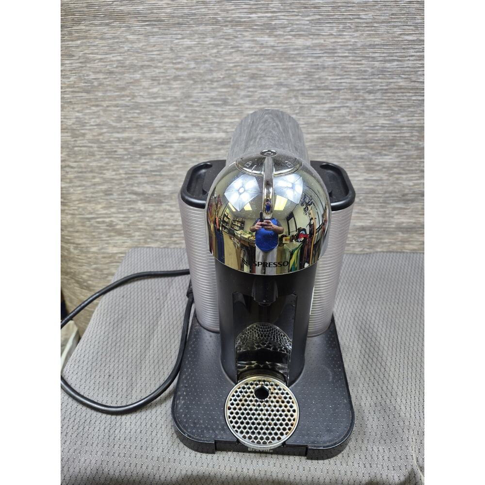 Nespresso Vertuo Coffee Machine by Breville BNV220 Chrome Black